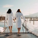 Groß (aussenpool_im_winter_c_daniel_waschnig_das_seepark_woerthersee_resort)