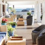 Groß (gemuetliche_hotellounge_hotel_portixol)