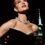 OP23093_AM_TIFFANY_HOLIDAY_5650_02_RGB_4x5