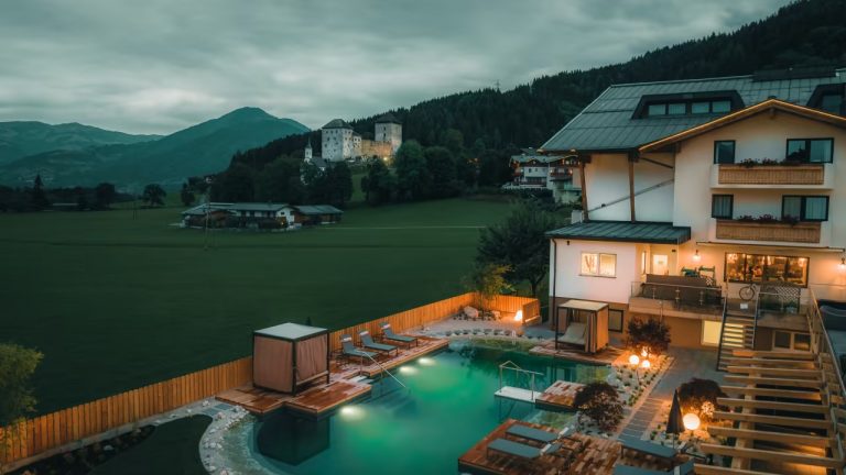 „GRIAS DI, DARLING!“ im SOULSISTERS’ HOTEL