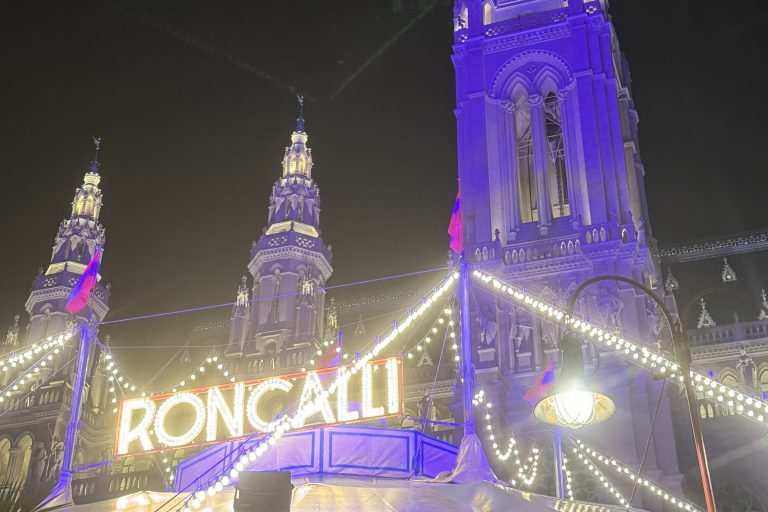 Circus-Träume am Rathausplatz