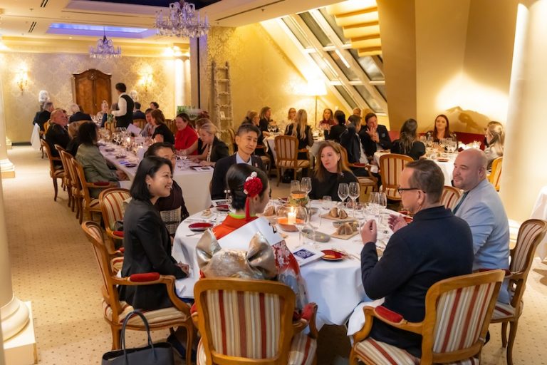 Eine kulinarische Reise durch Japan mit Sake im Grand Hotel Wien