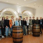 Groß (Bild 01_cPhil Lihotzky_Michi Kink)