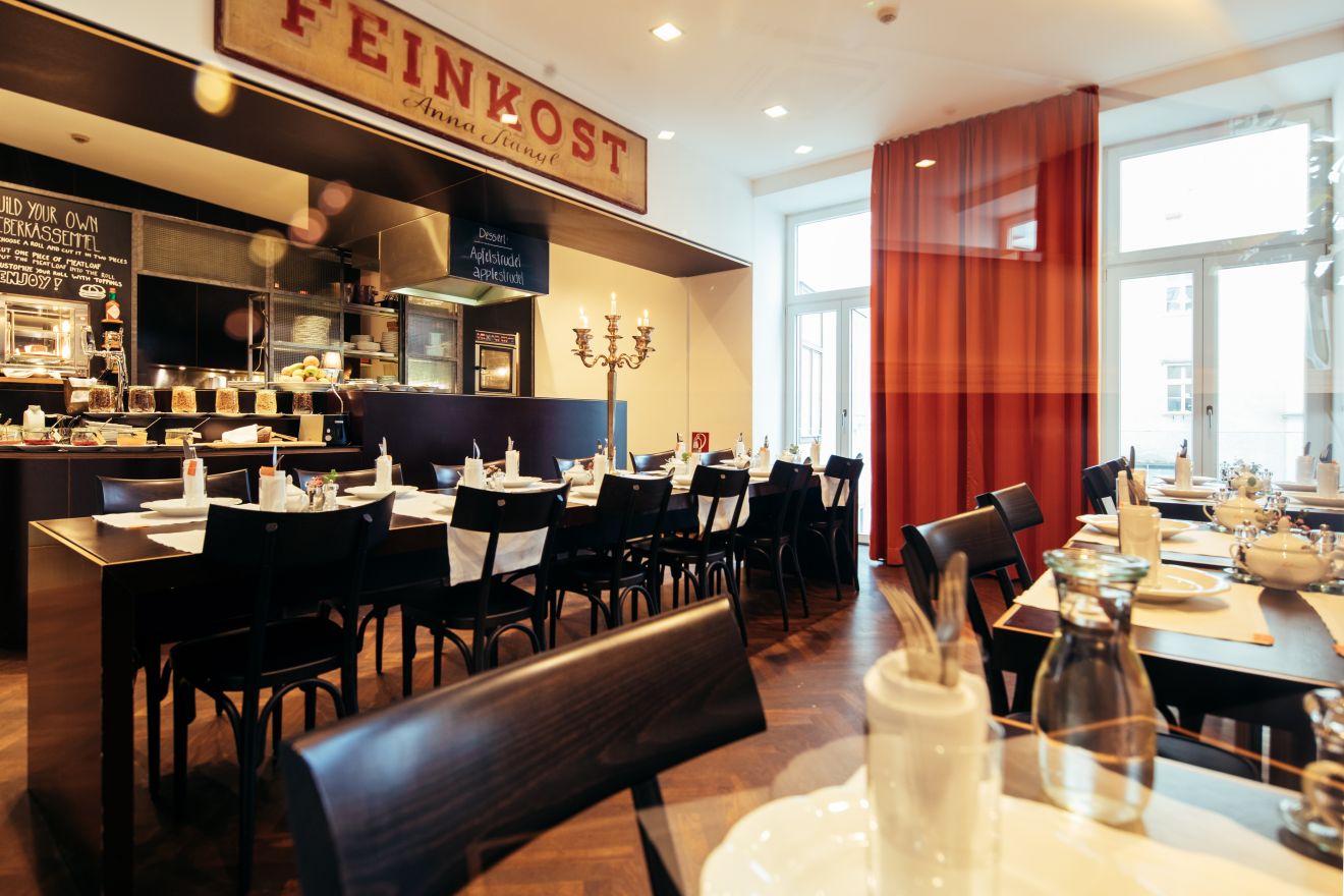 gemuetlicher_fruehstuecksraum_c_heldentheater_hollmann_beletage