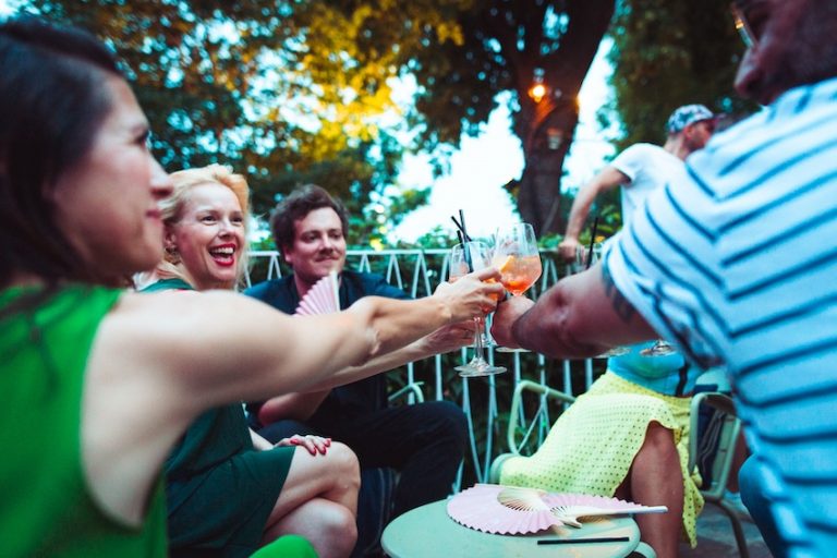 Wiener DJ-Szene live: Das Techno Cafe feiert Season Closing