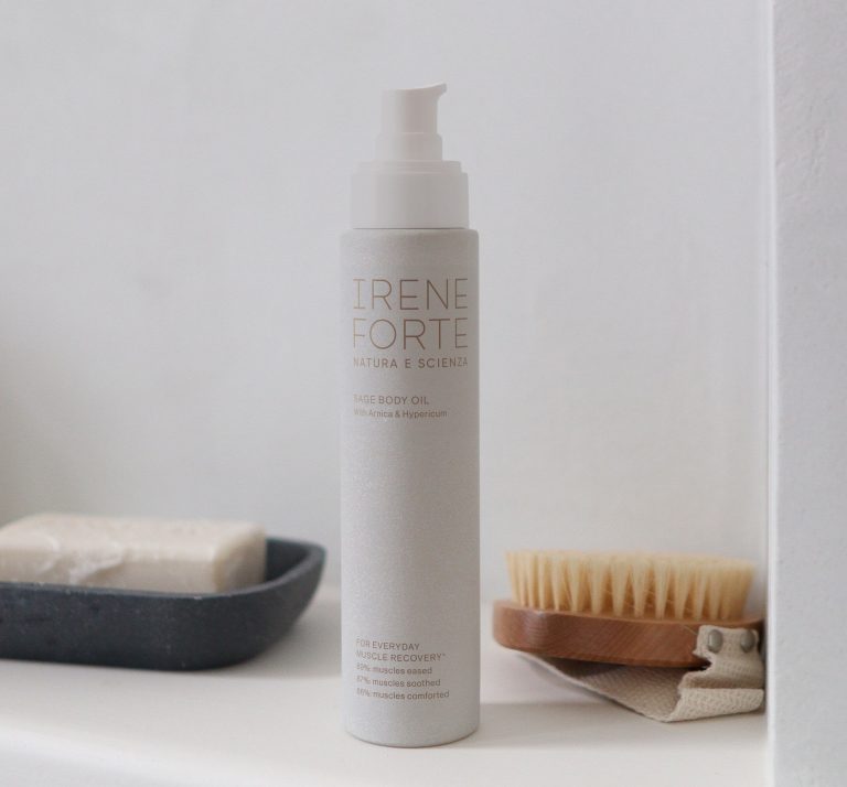 Von Rose bis Pistazie: Drei Öle, ein Sommer auf der Haut