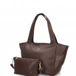 6141302102_HUMANIC_Silvia Schneider_Shopper in Dunkelbraun mit breitem Riemen_€ 69,95_erh ab Mitte Okt (2)