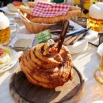 11_Schweizerhaus Gastgarten © Tesarek