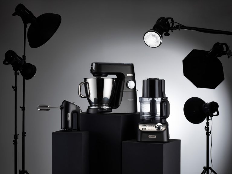 Dark Luxury für die Küche: Kochen und Backen mit Stil