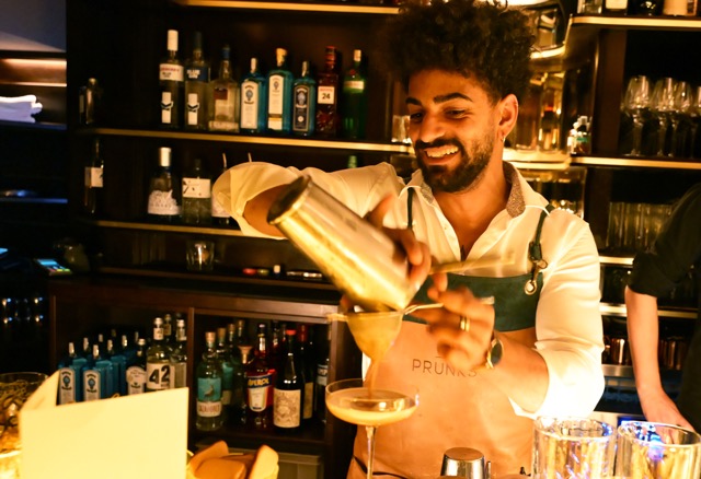 Mittel (012_KLEINOD PRUNKSTÜCK)