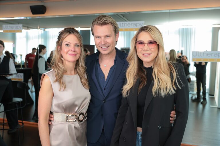 Beauty-Brunch im Zeichen straffer Konturen