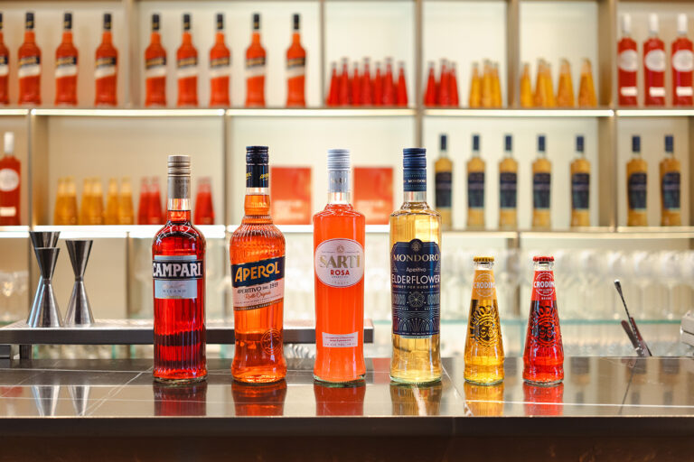 Von Aperol bis Hugo: Das neue Spritz-Universum von Campari
