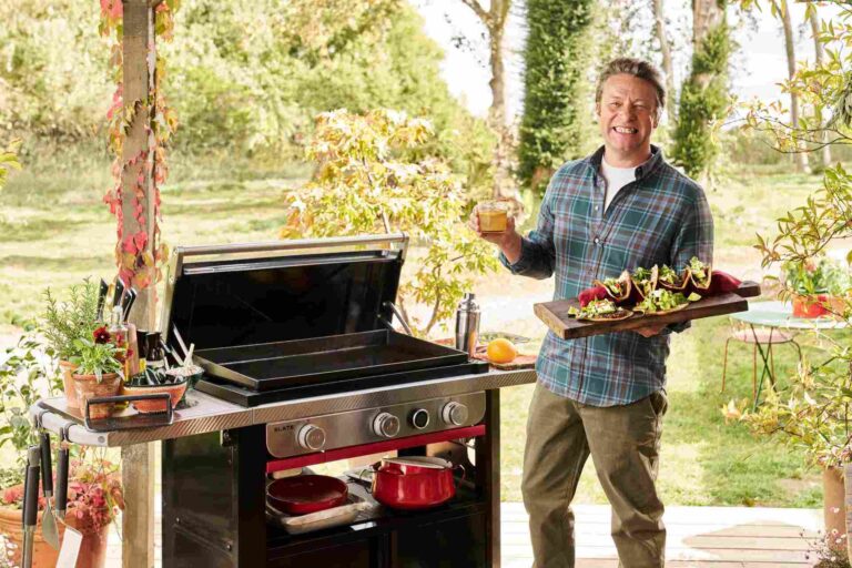 Sommer gehört dem Grill – und Jamie Oliver