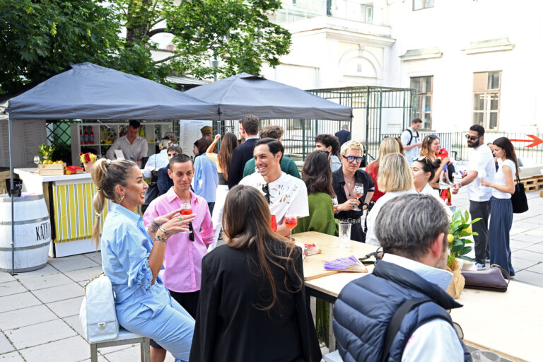 Von Sushi bis Salsa: „PALAIS FREILUFT“ lädt zum Sommer im Palaisgarten