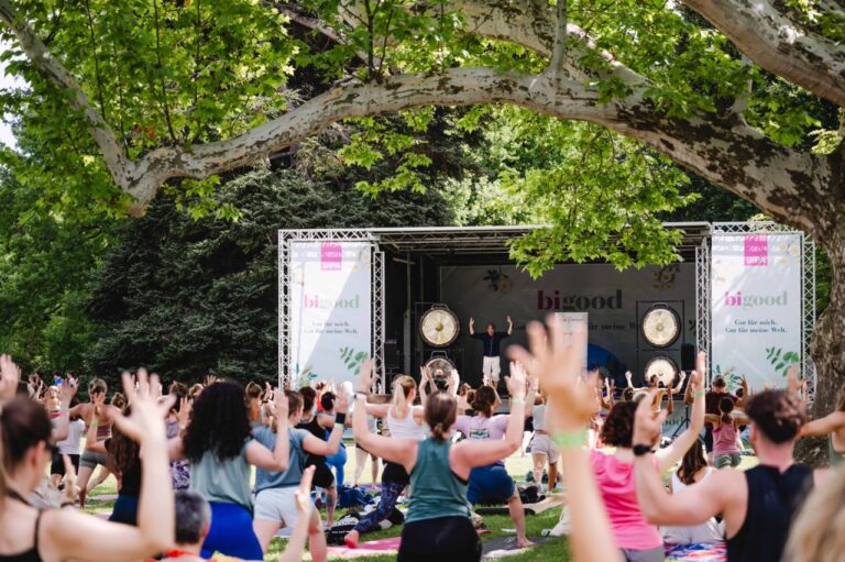 Schloss Hetzendorf wird zum Hotspot der Yoga-Community